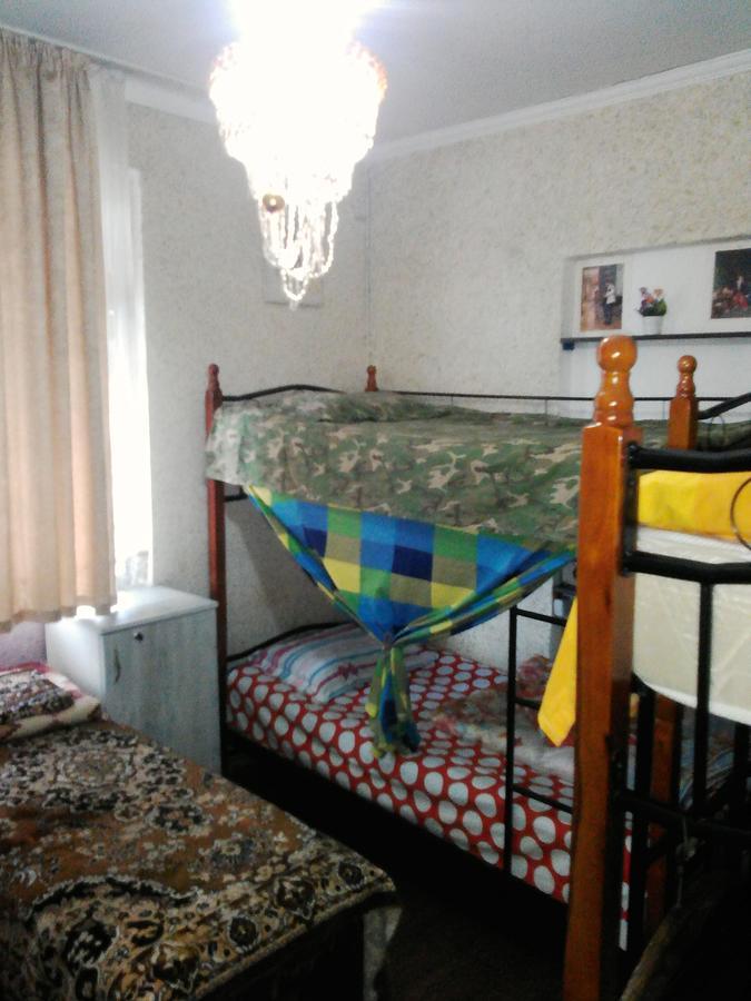 Hostel Retro Batumi Exteriör bild