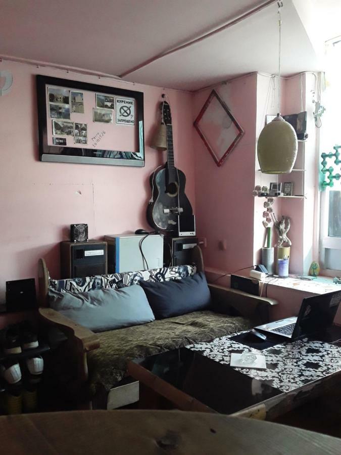 Hostel Retro Batumi Exteriör bild